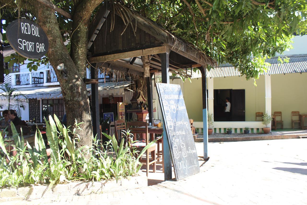 Y Not Laos Hostel Luang Prabang Exterior foto
