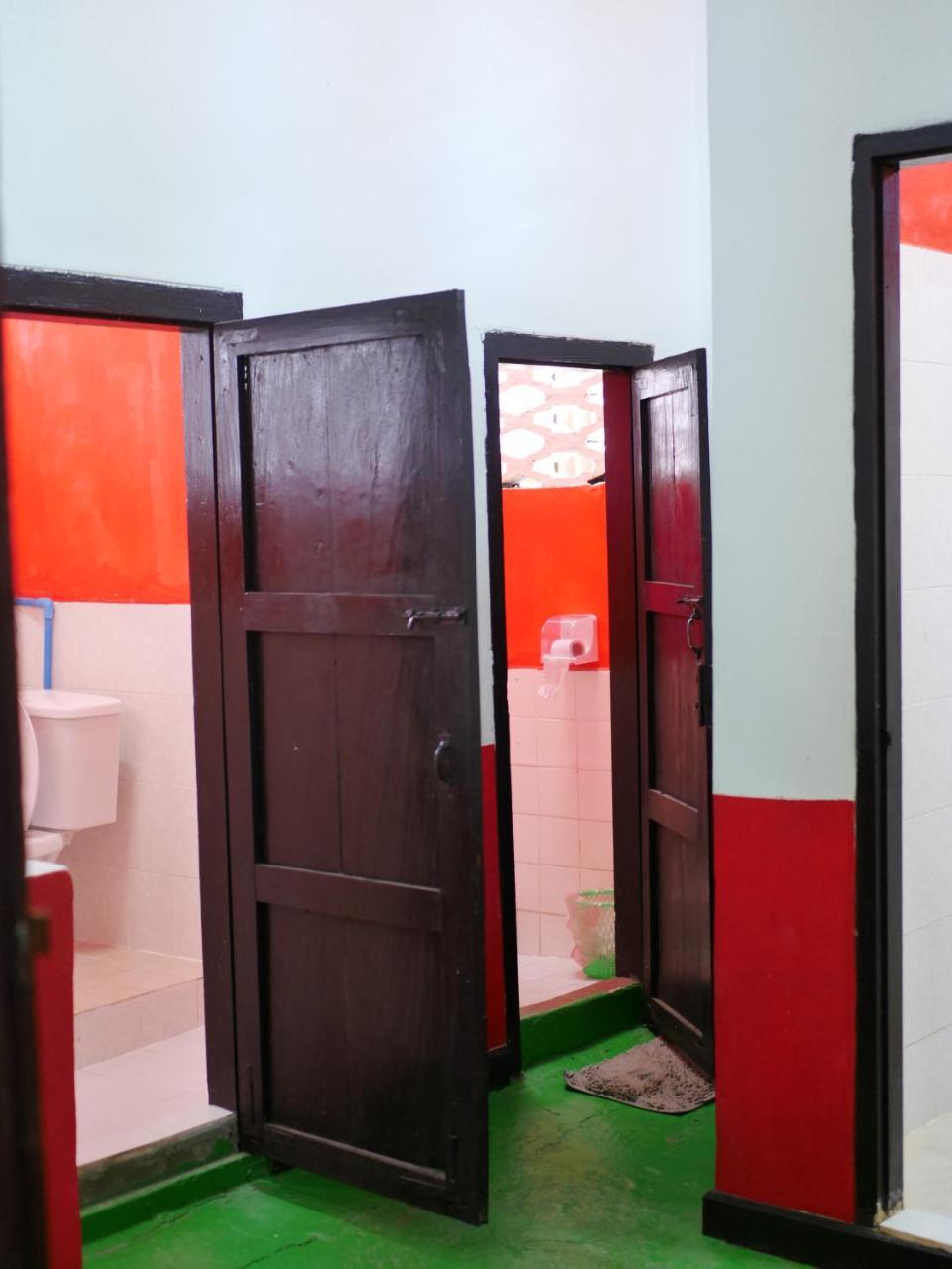 Y Not Laos Hostel Luang Prabang Exterior foto