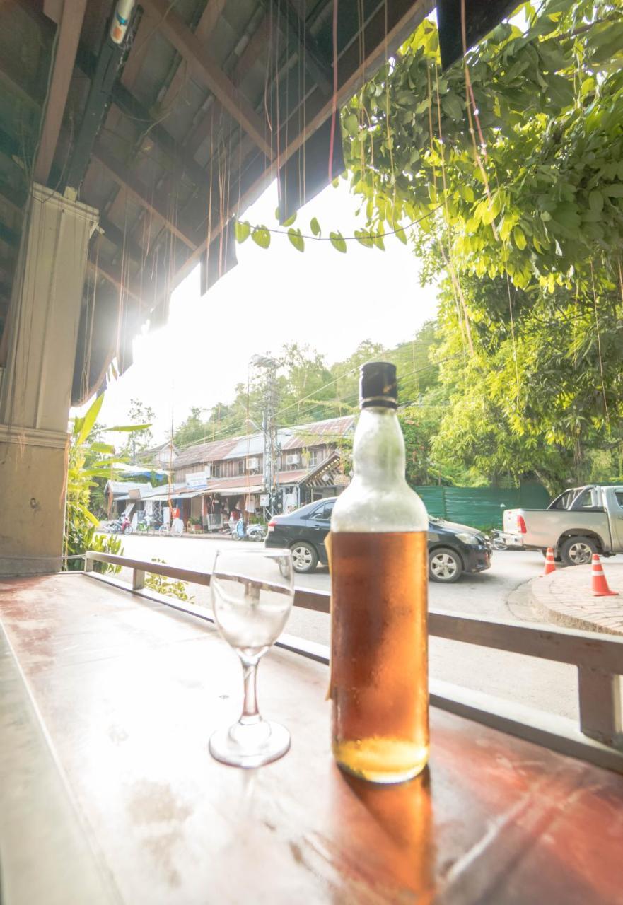 Y Not Laos Hostel Luang Prabang Exterior foto